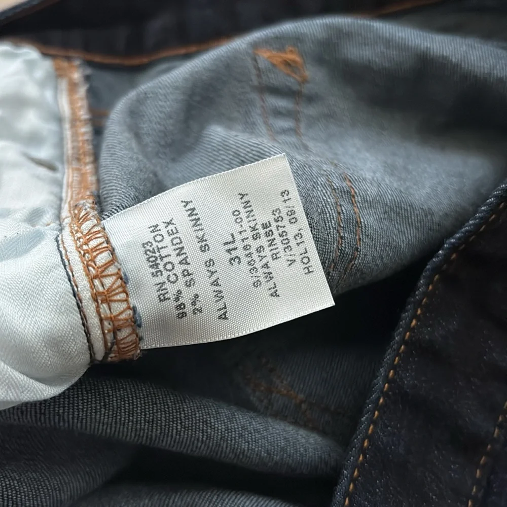 Never worn gap sz 31 long dark blue skinny jeans 830 - Picture 6 of 6